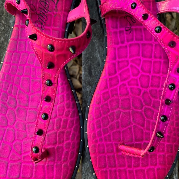 Fergie “Julep” “Vegan” Animal Print Pink Sandals - Picture 6 of 7